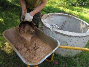 Как очистить дно колодца от глины